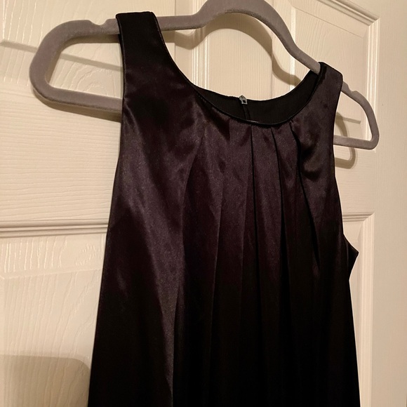 🔴🔴Connected Apparel Little Black Dress Shiny Mid Midi Knee Length - Picture 3 of 9